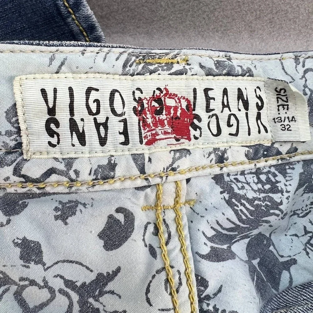 Vigoss Women's Denim Shorts Size 13/14 Embroidered Button Flap Pockets - Picture 13 of 13